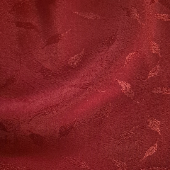 Elegant Red Jacquard Fabric - Picture 2 of 2